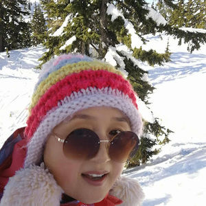 Meet your Posher, Annie